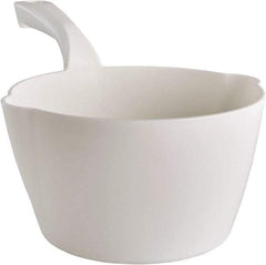 Remco - 64 oz White Polypropylene Round Bottom Scoop - 8.3" Wide x 4-1/2" Deep Bowl, 5-1/2" Handle Length, 13" OAL - Benchmark Tooling