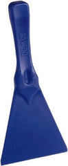 Remco - Stiff Polypropylene Straight Scraper - 4.4" Blade Width - Benchmark Tooling