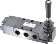 Parker - 0.83 CV Rate, 1/4" NPT Inlet Direct Air 4 Mechanical Spool Valve - 4 Way, 3 Position CC, 150 Max psi, Lever Spring Return - Benchmark Tooling