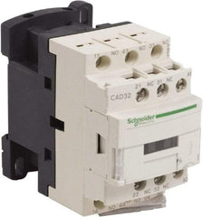 Schneider Electric - 2NC/3NO, 120 VAC at 50/60 Hz Control Relay - 17 V - Benchmark Tooling