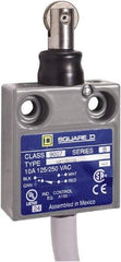 Square D - SPDT, NC/NO, Prewired Terminal, Roller Plunger Actuator, General Purpose Limit Switch - 1, 2, 4, 6, 6P NEMA Rating, IP67 IPR Rating, 80 Ounce Operating Force - Benchmark Tooling