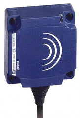 Telemecanique Sensors - NPN, NC, Flat, Inductive Proximity Sensor - 3 Wires, IP68, 12 to 24 VDC, 40mm Wide - Benchmark Tooling