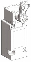 Telemecanique Sensors - SP, NC/NO, Screw Terminal, Roller Lever Actuator, General Purpose Limit Switch - IP66 IPR Rating - Benchmark Tooling