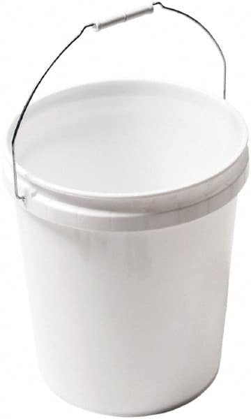 SEYMOUR-MIDWEST - 5 Gal, Plastic Round Natural (Color) Bucket & Pail Kit - Handle Included - Benchmark Tooling