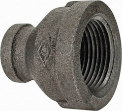 Value Collection - Class 150, 1 x 3/8" Black Pipe Reducing Bushing - Threaded, Malleable Iron - Benchmark Tooling