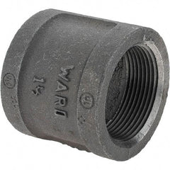 Value Collection - Size 1-1/2", Class 150, Malleable Iron Black Pipe Coupling (Right Hand) - 150 psi, Threaded End Connection - Benchmark Tooling
