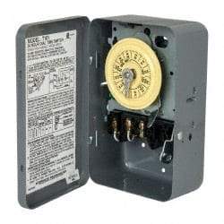 Intermatic - 24 hr Indoor Analog Electromechanical Timer Switch - 1 to 12 On/Off, 125 VAC, 60 Hz, - Benchmark Tooling