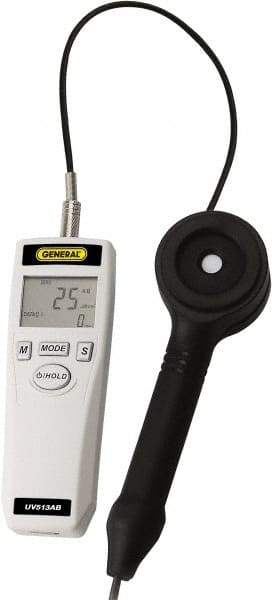 General - 9 Volt Battery, LCD Display, Light Meter - 4 Accuracy, Compatible with UV AB Lighting, Built In Memory - Benchmark Tooling