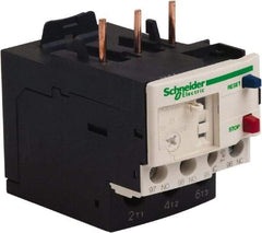 Schneider Electric - 3 Pole, NEMA Size 0-1, 16 to 24 Amp, 690 VAC, Thermal NEMA Overload Relay - Trip Class 20, For Use with LC1D18, LC1D25, LC1D32 and LC1D38 - Benchmark Tooling