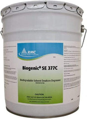 Rochester Midland Corporation - 5 Gal Bucket Cleaner/Degreaser - Liquid, d-Limonene Solvent, Alkaline, Water Base, Citrus - Benchmark Tooling