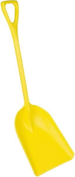 Remco - 17" High x 14" Wide Square Plastic Shovel - 42" Long Plastic D-Grip Handle - Benchmark Tooling