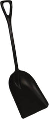 Remco - 17" High x 14" Wide Square Plastic Shovel - 42" Long Plastic D-Grip Handle - Benchmark Tooling