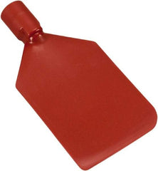 Remco - Stiff Nylon Straight Scraper - 4-1/2" Blade Width - Benchmark Tooling
