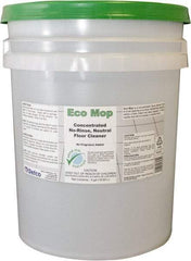 Detco - 5 Gal Pail Cleaner - Use on Resilient Flooring - Benchmark Tooling