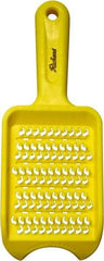 Richard - 0.58" Wide Paint Brush & Roller Cleaner - Plastic - Benchmark Tooling