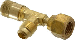 Parker - 500 Max psi, 1/4 Tube OD, Forged Flared Female Run Swivel Tee with Depressor Access Valve - Brass - Benchmark Tooling