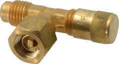 Parker - 500 Max psi, 1/4 Tube OD, Forged Flare Female Branch Tee with Depressor Access Valve - Brass - Benchmark Tooling