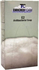 Rubbermaid - 800 mL Dispenser Refill Foam Soap - Clear, Fragrance Free Scent - Benchmark Tooling