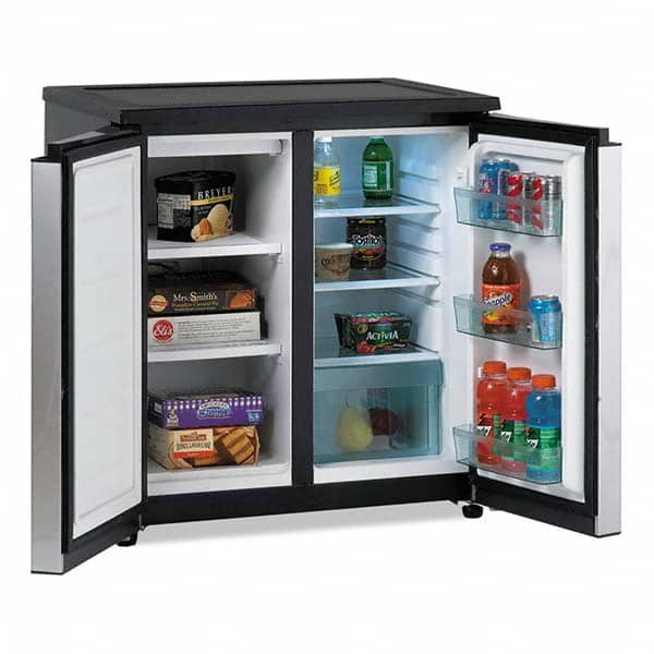 Avanti - Refrigerators Capacity: 5.5 Cu Ft Color: Black; Platinum - Benchmark Tooling