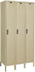 Hallowell - 3 Door, 1 Tier, Electronic Access Lockers - Benchmark Tooling