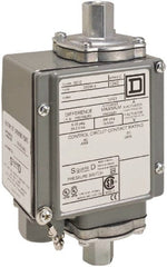 Square D - 4, 13 and 4X NEMA Rated, SPDT-DB, 175 psig, Electromechanical Pressure and Level Switch - Exact Industrial Supply