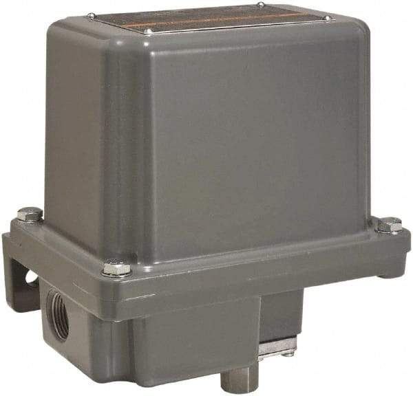 Square D - 7 and 9 NEMA Rated, SPDT, 170 to 5,600 psi, Electromechanical Pressure and Level Switch - Adjustable Pressure, 120 VAC at 6 Amp, 125 VDC at 0.22 Amp, 240 VAC at 3 Amp, 250 VDC at 0.27 Amp, 1/4 Inch Connector, Screw Terminal, For Use with 9012G - Benchmark Tooling