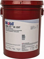 Mobil - 5 Gal Pail Mineral Circulating Oil - SAE 10, ISO 32, 31 cSt at 40°C & 5.5 cSt at 100°F - Benchmark Tooling