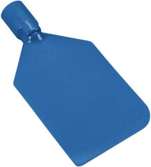 Remco - Flexible Polyethylene Straight Scraper - 4-1/2" Blade Width - Benchmark Tooling