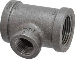 B&K Mueller - Size 1 x 1/2", Class 150, Malleable Iron Black Pipe Reducing Tee - 150 psi, Threaded End Connection - Benchmark Tooling