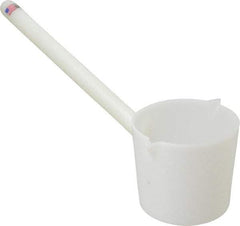 Dynalon Labware - 1,000 ml Polyethylene Short Dipper - 12" Long Handle - Benchmark Tooling