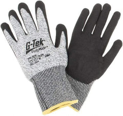PIP - Size M, ANSI Cut Lvl A4, Cut Resistant Gloves - Palm & Fingers Coated, Salt & Pepper - Benchmark Tooling