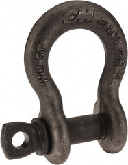 CM - 5/8 Inch Nominal Chain Size, 5 Ton Alloy Steel Screw Pin Anchor Shackle - Benchmark Tooling