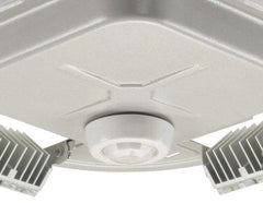 Cooper Lighting - 150° Pattern, Quick Mount Bracket Motion Sensor - For Use with Quadcast Luminaire - Benchmark Tooling