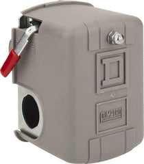 Square D - 1 and 3R NEMA Rated, 100 to 200 psi, Electromechanical Pressure and Level Switch - Fixed Pressure, 575 VAC, L1-T1, L2-T2 Terminal, For Use with Square D Pumptrol - Benchmark Tooling