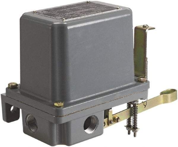 Square D - 4 NEMA Rated, DPST-DB, Float Switch Pressure and Level Switch - Line-Load-Load-Line Terminal - Benchmark Tooling