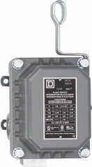 Square D - 4 NEMA Rated, DPST, Float Switch Pressure and Level Switch - 575 VAC, Line-Load-Load-Line Terminal - Benchmark Tooling