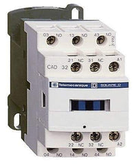 Schneider Electric - 2NC/3NO, 110 VAC at 50/60 Hz Control Relay - 17 V - Benchmark Tooling