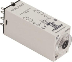 Schneider Electric - 8 Pin, 100 hr Delay, Multiple Range DPDT Time Delay Relay - 5 Contact Amp, 120 VAC, Knob - Benchmark Tooling