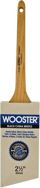 Wooster Brush - 2-1/2" Angled Hog Sash Brush - 2-11/16" Bristle Length, 7-7/8" Maple Rattail Handle - Benchmark Tooling