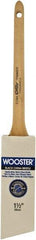 Wooster Brush - 1-1/2" Angled Hog Sash Brush - 2-3/16" Bristle Length, 7-7/8" Maple Rattail Handle - Benchmark Tooling