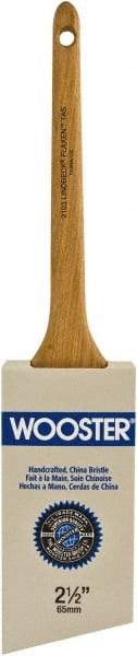 Wooster Brush - 2-1/2" Angled Hog Sash Brush - 2-7/16" Bristle Length, 8" Maple Rattail Handle - Benchmark Tooling