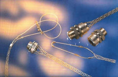 Woodhead Electrical - 0.3 to 0.43 Inch Cable Diameter, Galvanized Steel, Locking Bale and Universal Loop Support Grip - 16-1/2 Inch Long, 1,100 Lb. Breaking Strength, 4-1/2 Inch Mesh Length - Benchmark Tooling