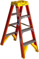 Werner - 3 Steps, 4' High, Type IA Rating, Fiberglass Step Ladder - 300 Lb Capacity, 19-7/8" Base Width - Benchmark Tooling