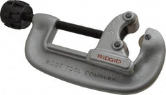 Ridgid - 1" to 3-1/8" Pipe Capacity, Screw Feed Tubing Cutter - Cuts Copper, Aluminum, Brass - Benchmark Tooling