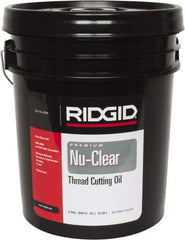 Ridgid - Nu Clear Cutting Oil - 5 Gallon Bucket - Benchmark Tooling