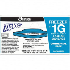 Ziploc - 250 Piece, 1 Gallon Capacity, 11 Inch Long x 10-1/2 Inch Wide, Ziploc Freezer Bag - 2.7 mil Thick, Rectangle Clear Plastic - Benchmark Tooling