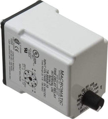 Macromatic - 8 Pin, Multiple Range DPDT Time Delay Relay - 10 Contact Amp, 24 VAC/VDC, Knob - Benchmark Tooling