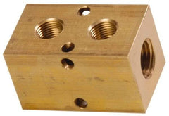 Made in USA - 1/4" Inlet, 1/8" Outlet Manifold - 1-3/4" Long x 1" Wide x 1" High, 0.17" Mount Hole, 2 Inlet Ports, 2 Outlet Ports - Benchmark Tooling