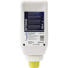 SC Johnson Professional - 1,000 mL Barrier & Pre-Work Cream - Comes in Bottle - Benchmark Tooling