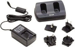 FLIR - Thermal Imaging Battery Charger - Use with FLIR Exx Series Thermal Cameras & FLIR Exxbx Series Thermal Cameras - Benchmark Tooling